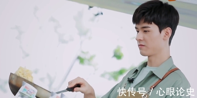 首播闹乌龙|《中餐厅5》首播闹乌龙,宁静称从未交过王姓男友,却被过往打脸