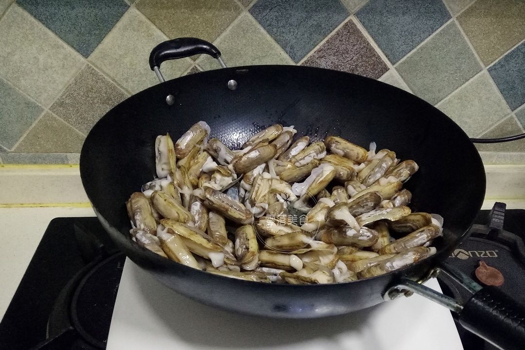 菜籽油|秋天氣候干燥，吃它最合適，清熱又滋補，富含蛋白質，再也不虛了