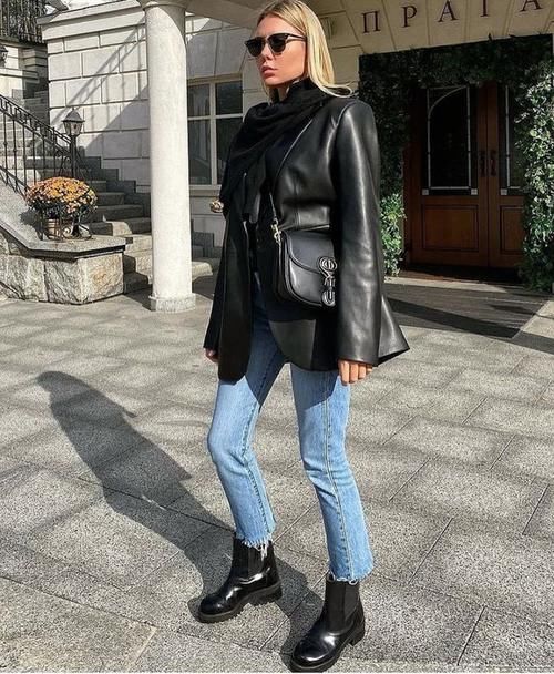 春天要选的第一件衣服，不妨从外套入手，20款街拍单品很精彩