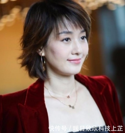 刘海 不管一个女人有多老,这些发型直接淘汰