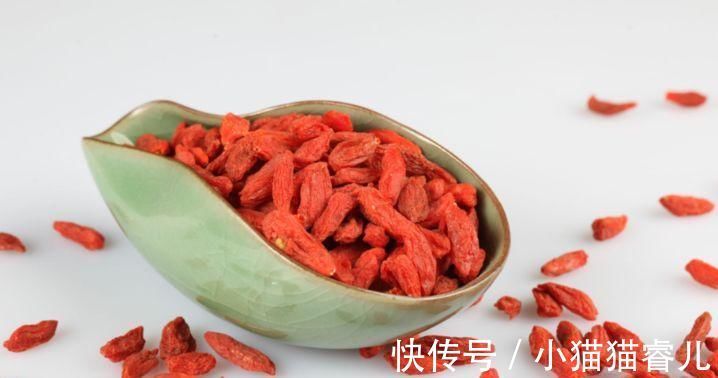 痊愈|枸杞这样泡，再重的肾虚5天就痊愈了，别花冤枉钱