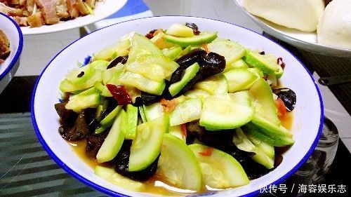 辣椒翻炒出|在家要常吃的几道家常菜美食,食材营养解馋开胃,满足家人的食欲