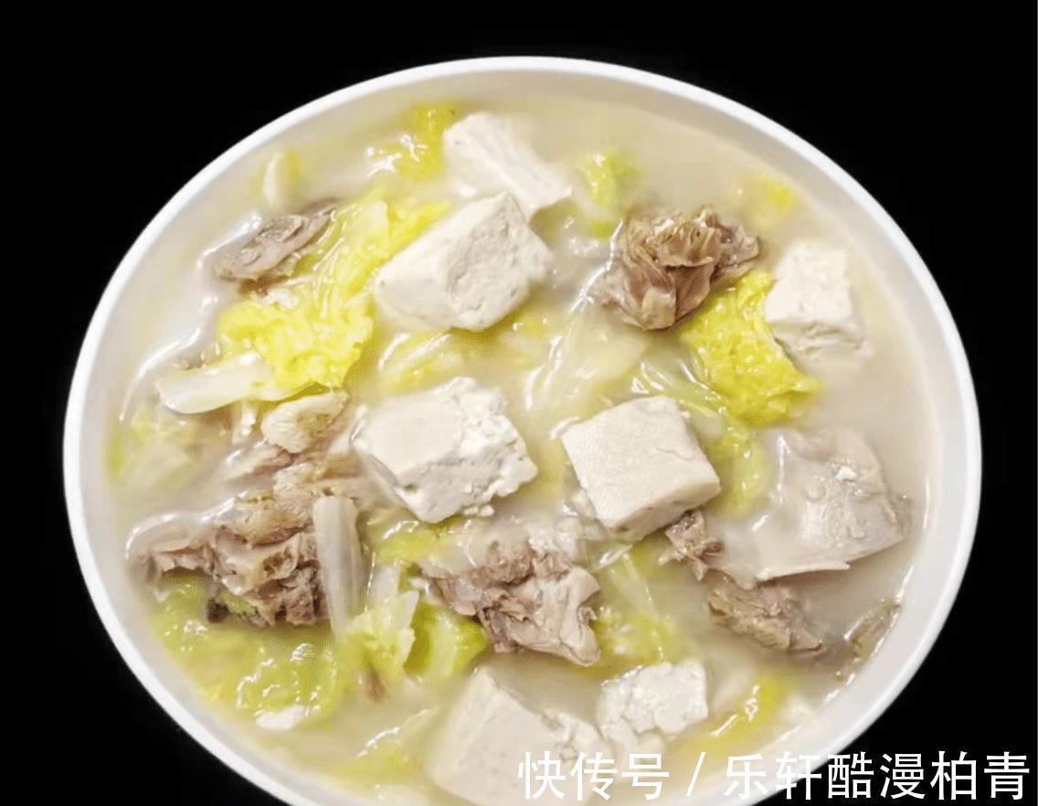 天冷了,有钱没钱,孩子别忘喝这汤,经济实惠,孩子长高个