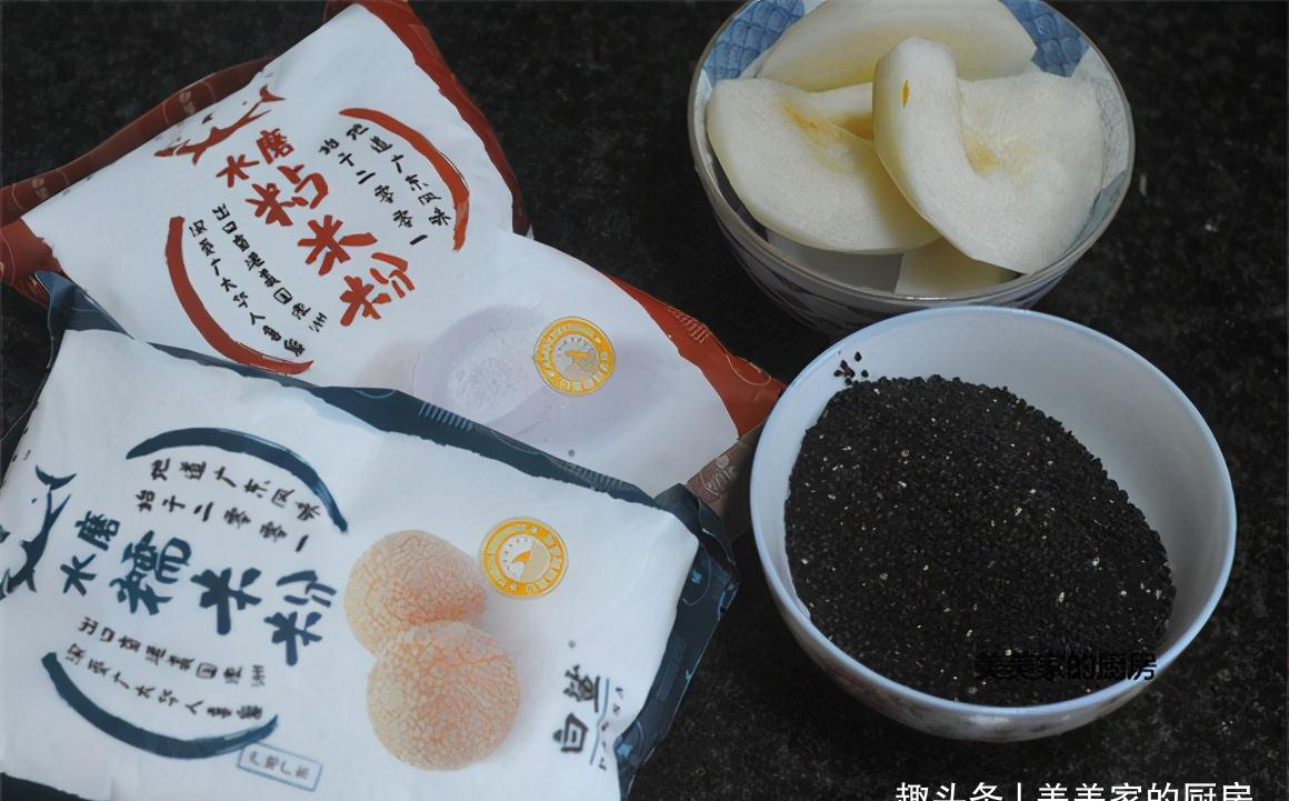早餐饼|春吃韭菜，秋天该吃此物，做成早餐饼，软软糯糯香喷喷，娃最爱！