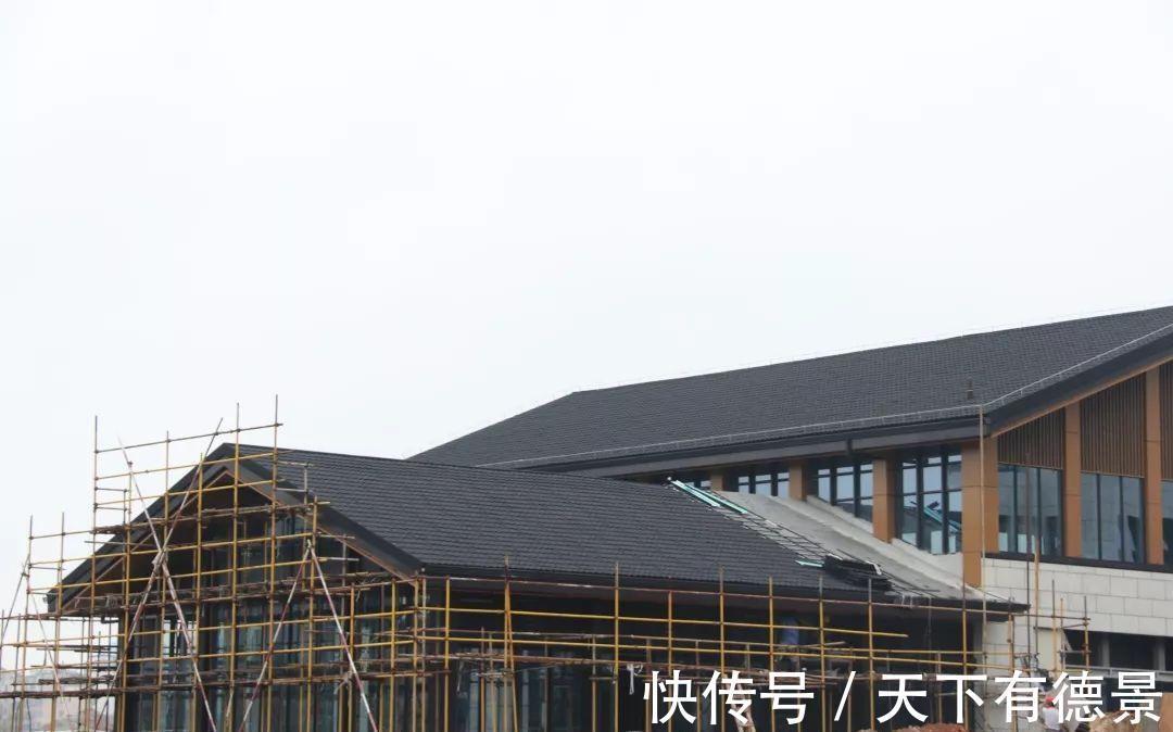 阳台柜|方方正正的柜子不能满足需求，切割30°做斜面设计，减少鸡肋空间