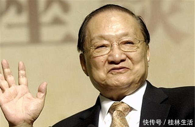 原配|金庸一生难言的痛:生母早逝,父亲被枪决,原配出轨,长子自杀