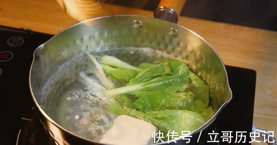 猪肝|钙比牛奶高!比猪肝更补铁,隔壁宝宝也想吃,一口吃进10种营养