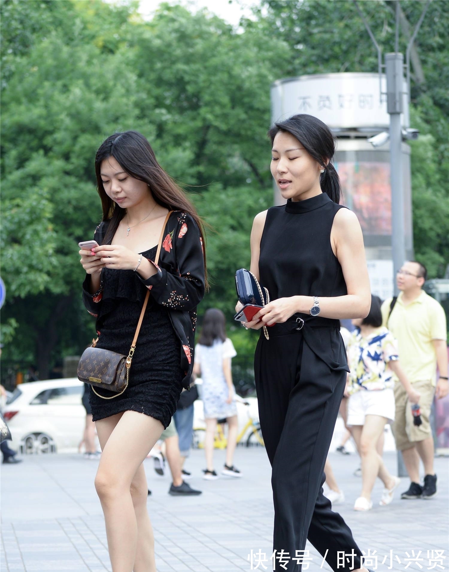 连衣裙|连衣裤和连衣裙的搭配，是选择粗跟鞋还是选择细跟鞋，你怎么看？