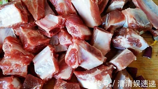煎排骨|糖醋排骨怎么做才能更好吃？教你1招，不熟饭店大厨