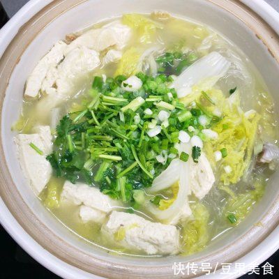 鸭架汤|#助力高考营养餐#白菜豆腐粉丝鸭架汤