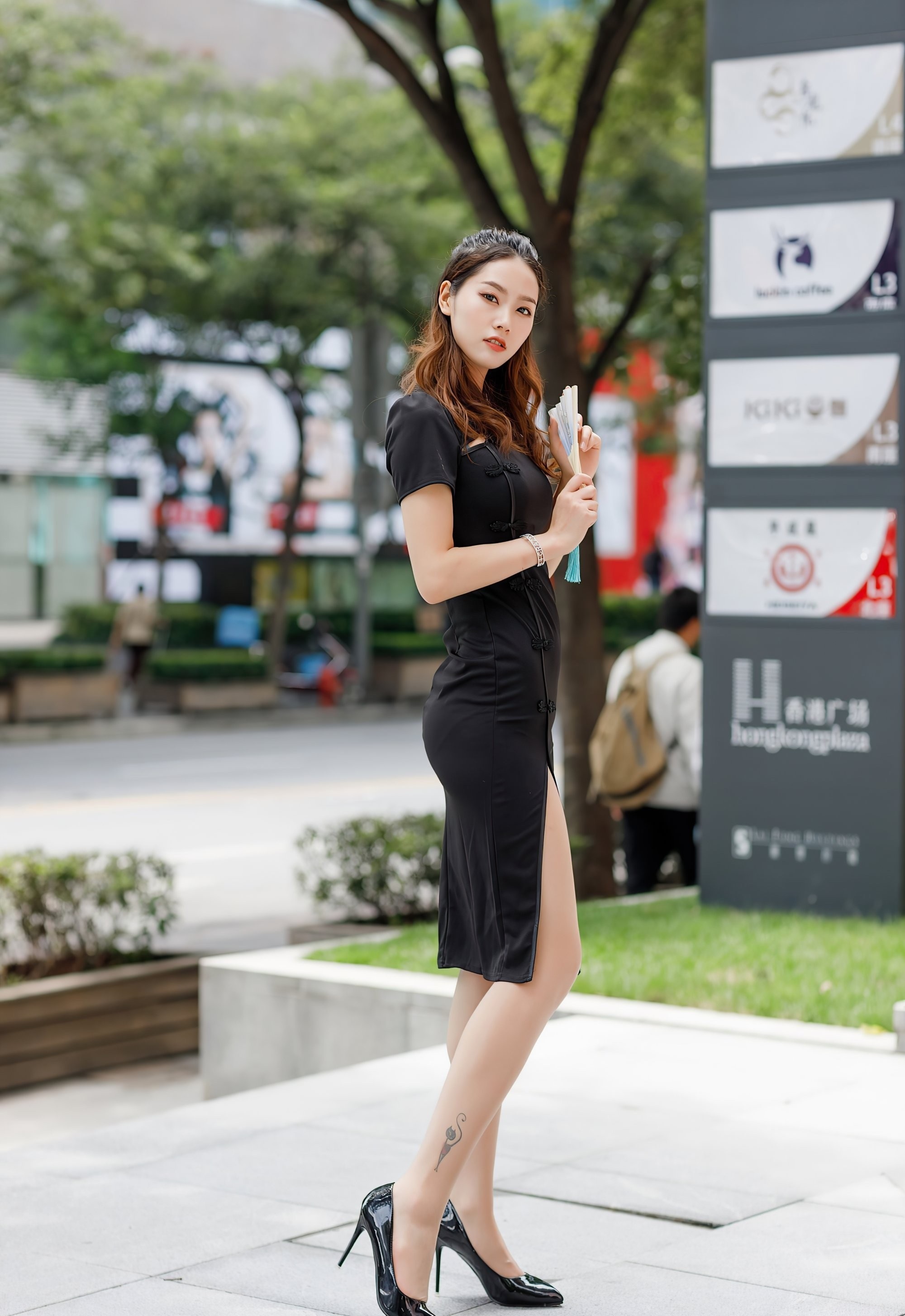 黑色 令人心动的黑色旗袍裙,日常穿搭也很ok,你有没有尝试过