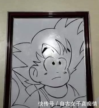 没点|美术生越来越会玩了,直接剪头发来作画,没点发量真不敢这么干