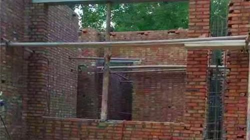 二四|农村自建房“三七”墙比“二四”墙结实吗？用哪一种会更好？