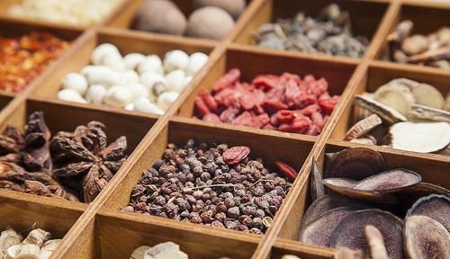 手脚麻木|手麻脚麻怎么办？献上1个“仲景方”，专治手脚麻木，用过都说好