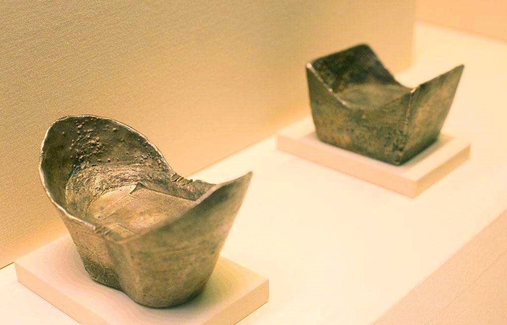  来回|古代流放女囚犯来回数千里，为何衙役们却争着押送？实情令人感慨