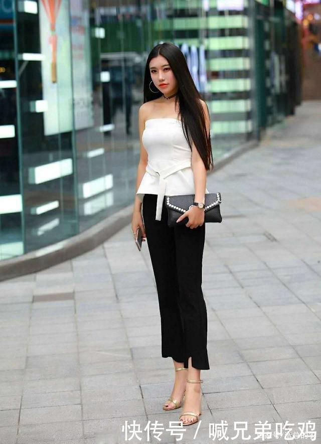 优雅|靓丽的小姐姐,一身经典的黑白色穿搭,优雅又迷人