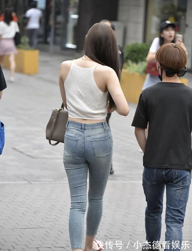 泡泡袖|拒绝慵懒!牛仔裤杜绝一成不变,稳定穿搭只会不进则退,愿意吗?