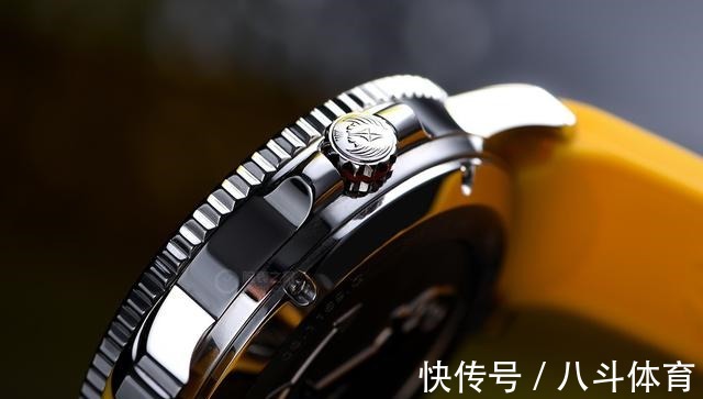 表冠 公价1万2 这块潜水表绝对够“毒”!