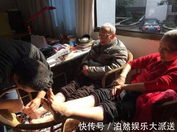 老人|独生女儿的家庭,二十年后会面临什么状况看看这位老人的分析
