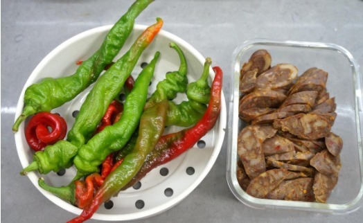 辣椒和它一起炒,香辣开胃超下饭,3分钟就做好