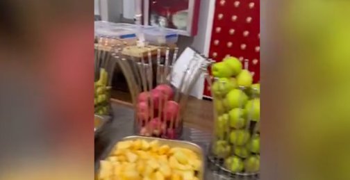 奥运|美国奥运名将展示奥运村餐厅美食：什么都有，十分美味