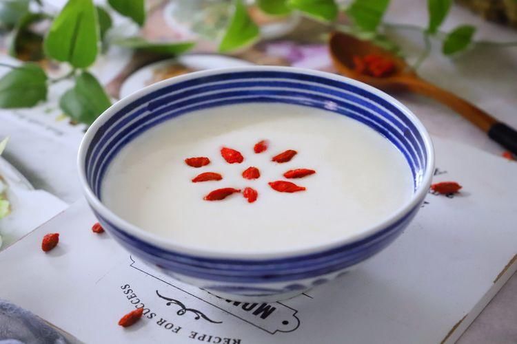 秋天喝一碗暖胃的热饮太舒服了，比豆浆好喝，学会给家人做