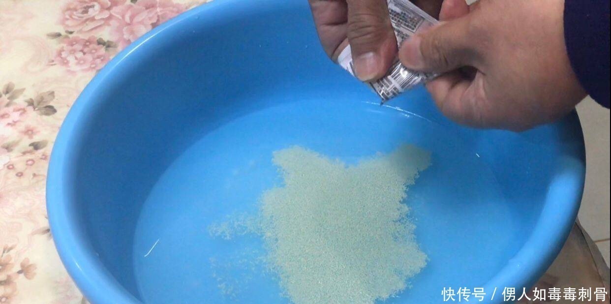 淘米|淘米水不要再偷偷倒掉,3种实用方法,解决了男女之间的很多困扰