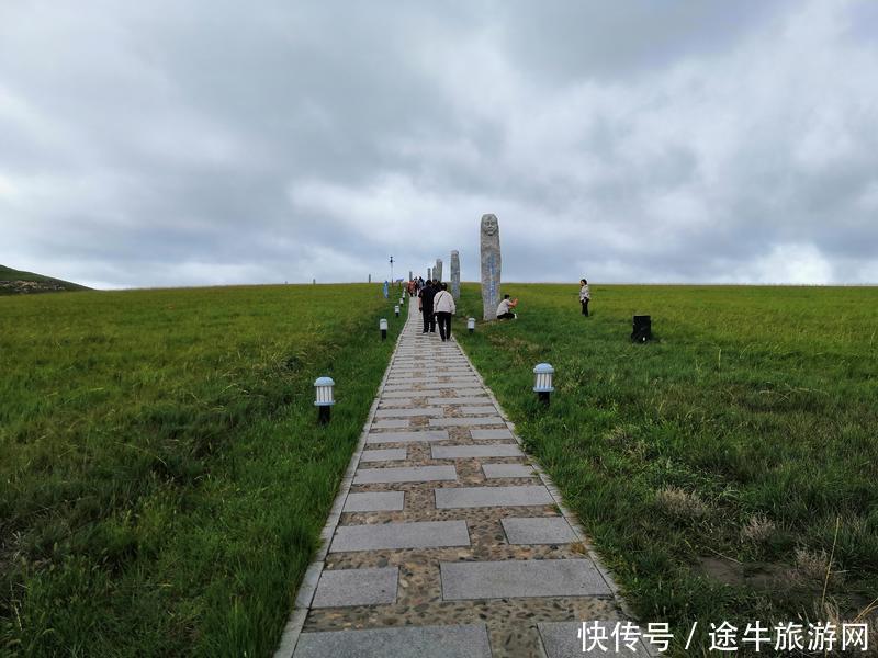 美丽的锡林郭勒大草原，最纯正的蒙元文化，最原始的游牧牧场