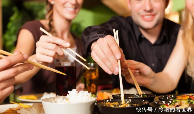 饮食|糖尿病患者,除了吃降糖药,三餐满足''5件事''血糖不升,还管饱