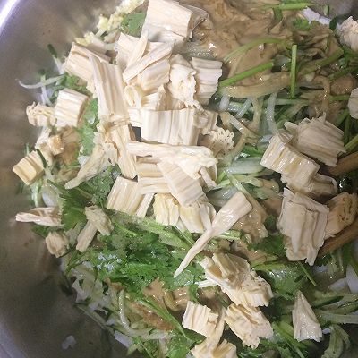 南乳汁|二八酱拌凉皮
