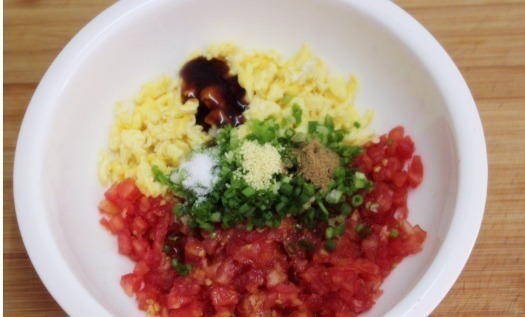 食用油|韭菜芹菜都靠边站,用这菜做饺子馅,营养还解馋