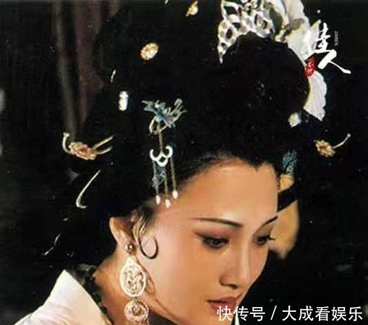 牡丹花|“人间牡丹花”林芳兵增肥50斤,神还原140斤丰腴美杨贵妃