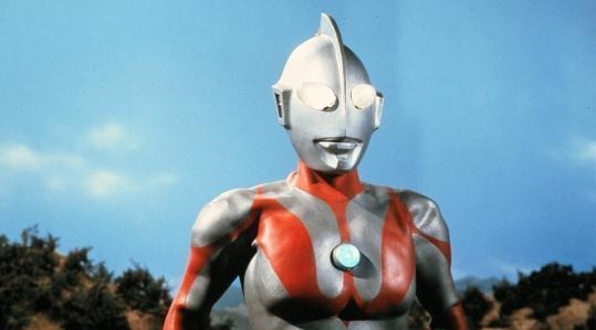 初代|谁才是最弱奥特曼?初代只能排第四,第一名曾被怪兽“解剖”