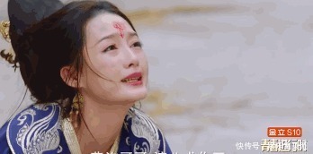 双眼皮、一字眉已经过时了,现在的美女标准是这样……