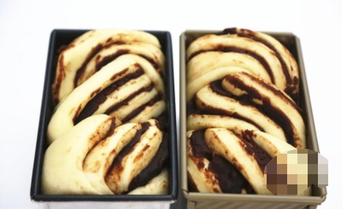 别买了,在家做出又香又软的面包,其实很简单,成本只要几块钱