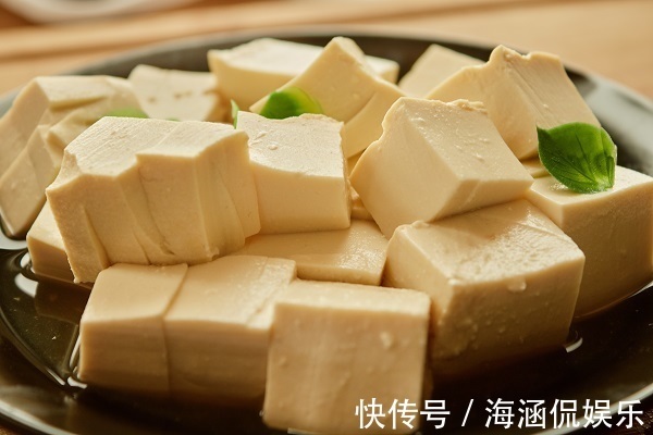 3种“甲醛菜”再便宜也不能买，用开水也洗不干净，不吃为好