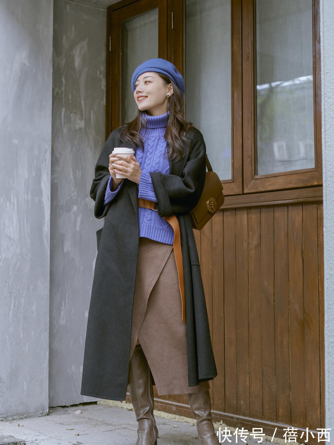 搭配|“基础款大衣”也有大讲究,这样穿搭不显老、不花哨,真的很高级