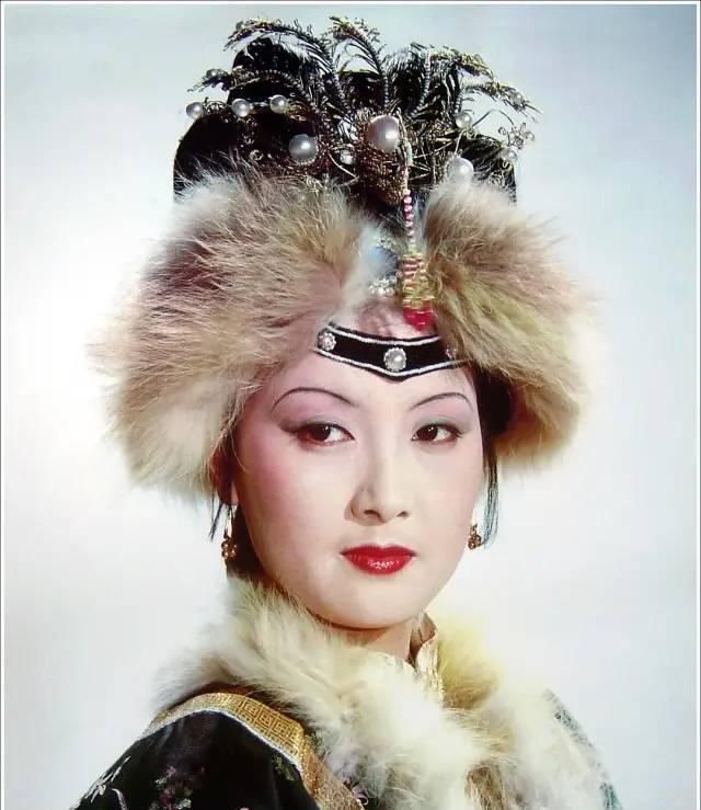 表演太出色,风头盖过陈晓旭,邓婕才是《红楼梦》中人