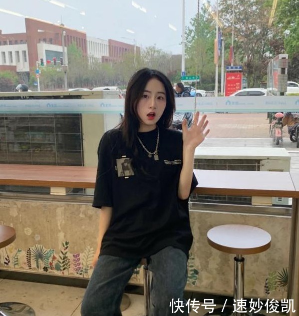 方脸|方脸适合什么发型?方脸女孩变美手册,发型妆容都能够修饰