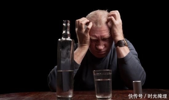 男人想长寿,做到这“3戒”,长寿会慢慢靠近你,哪怕戒一个也好