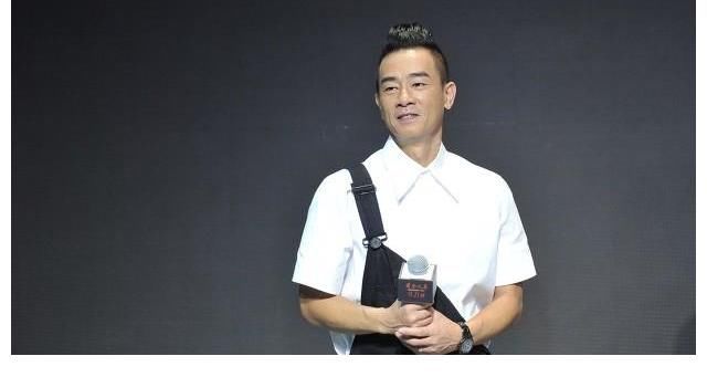 布瑞吉|對55歲的陳小春無禮，這是說唱歌手的通病，還是GAI真的飄了