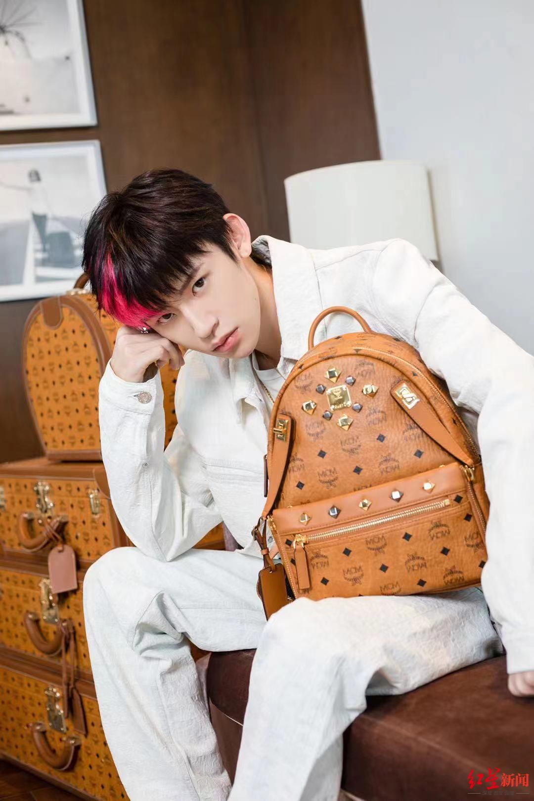 成都|明星达人亲身示范 成都时髦分值再攀高