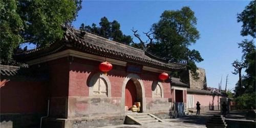 我国最“奇怪”的寺庙，建寺百年不开门，如今参观还要预约