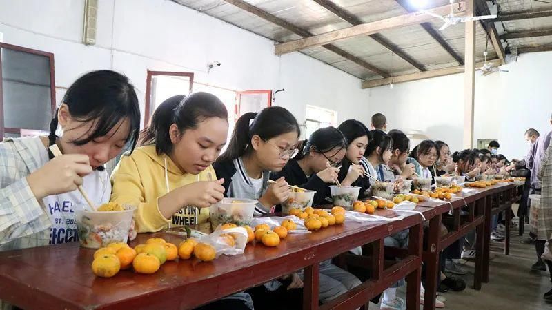 学校|努力做一个“学生爱戴家长尊重学校认可”的教师