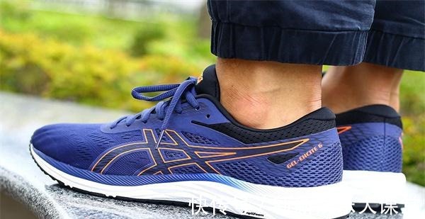 厚袜 亚瑟士尺码!