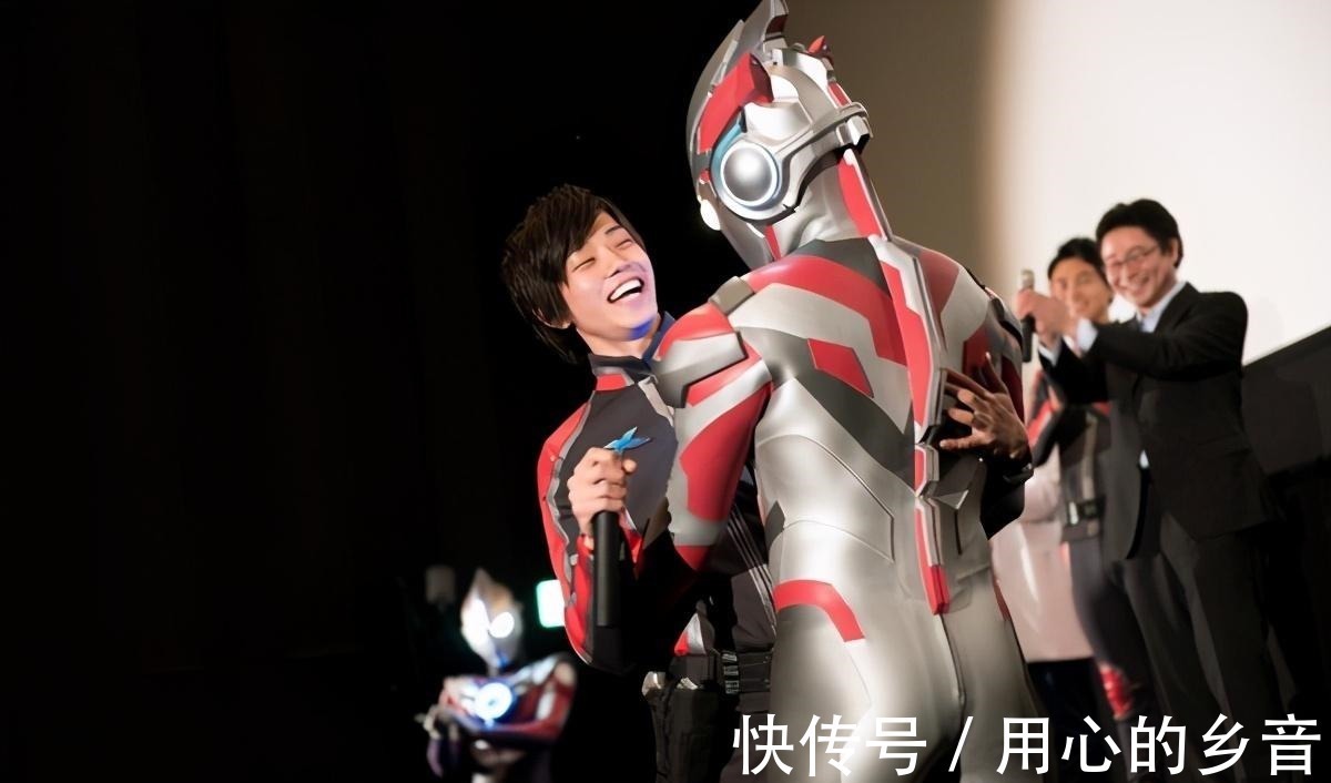 代奥特曼|历代奥特曼交接的感人场景,小陆哭得最惨,然后客串的也最多