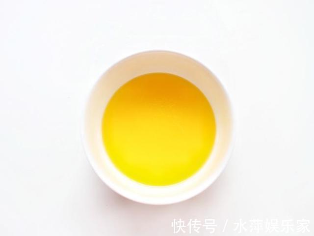 冷热都好吃蛋糕，教你自制玛德琳蛋糕，简单易学还很特别