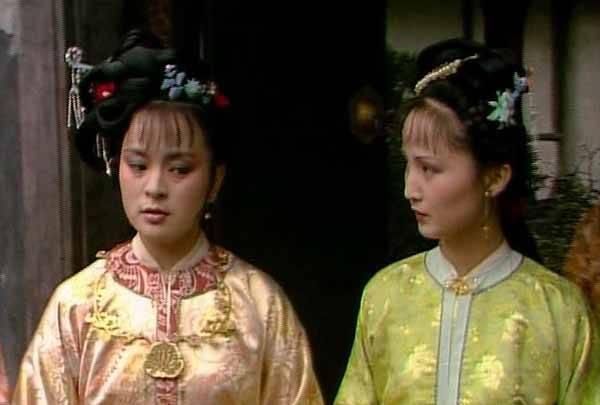  富豪|林黛玉为什么能二两月钱活成富豪，随手赏人不眨眼