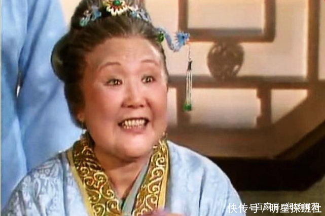 丫头@10岁的雪雁背井离乡,陪黛玉去人生地不熟的城市打拼,非等闲之辈