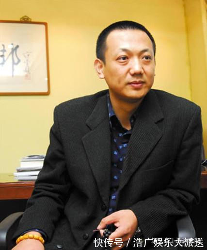 家春秋!痴情的郝彤“林黛玉”陈晓旭因病出家后,他也剃发陪她出家